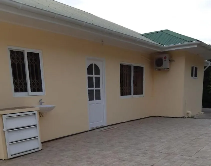 Haus Megan Villa Glacis  Holiday home Glacis (Mahe)